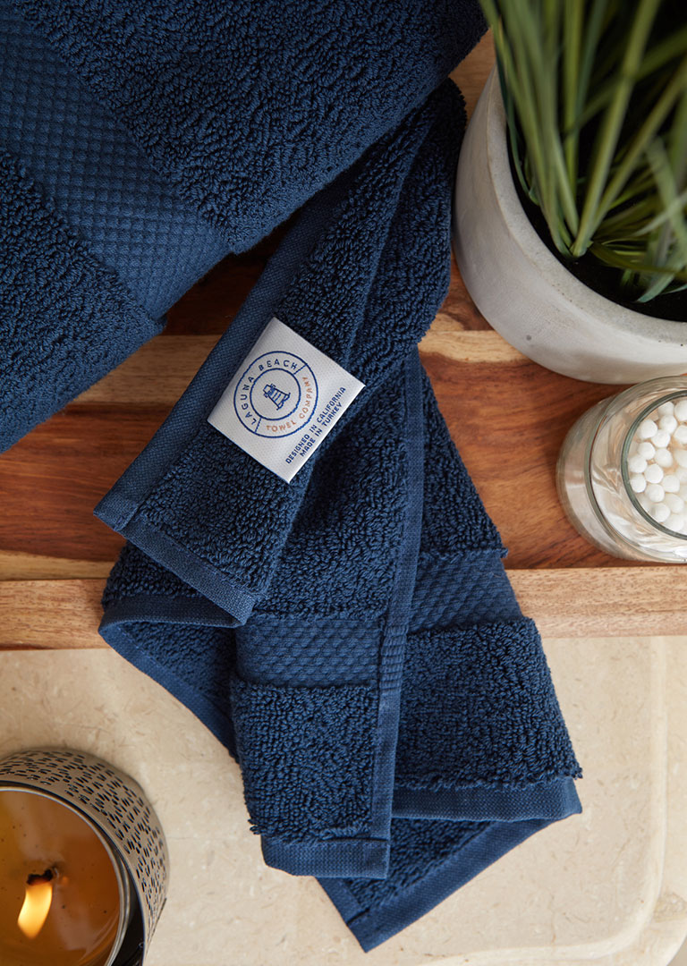 Hand towel and washcloth styled and photographed by professional product photographer Kate Benson.